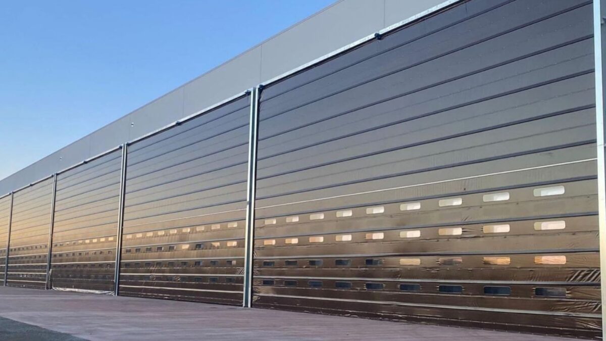 Automazione chiusure industriali